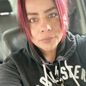 Meet your Posher, Lorena